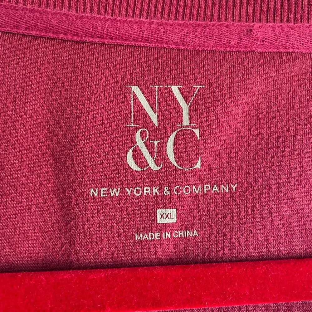 New York & Company Burgundy Scoop Neck Velour Pocket Sweatshirt Size XXL